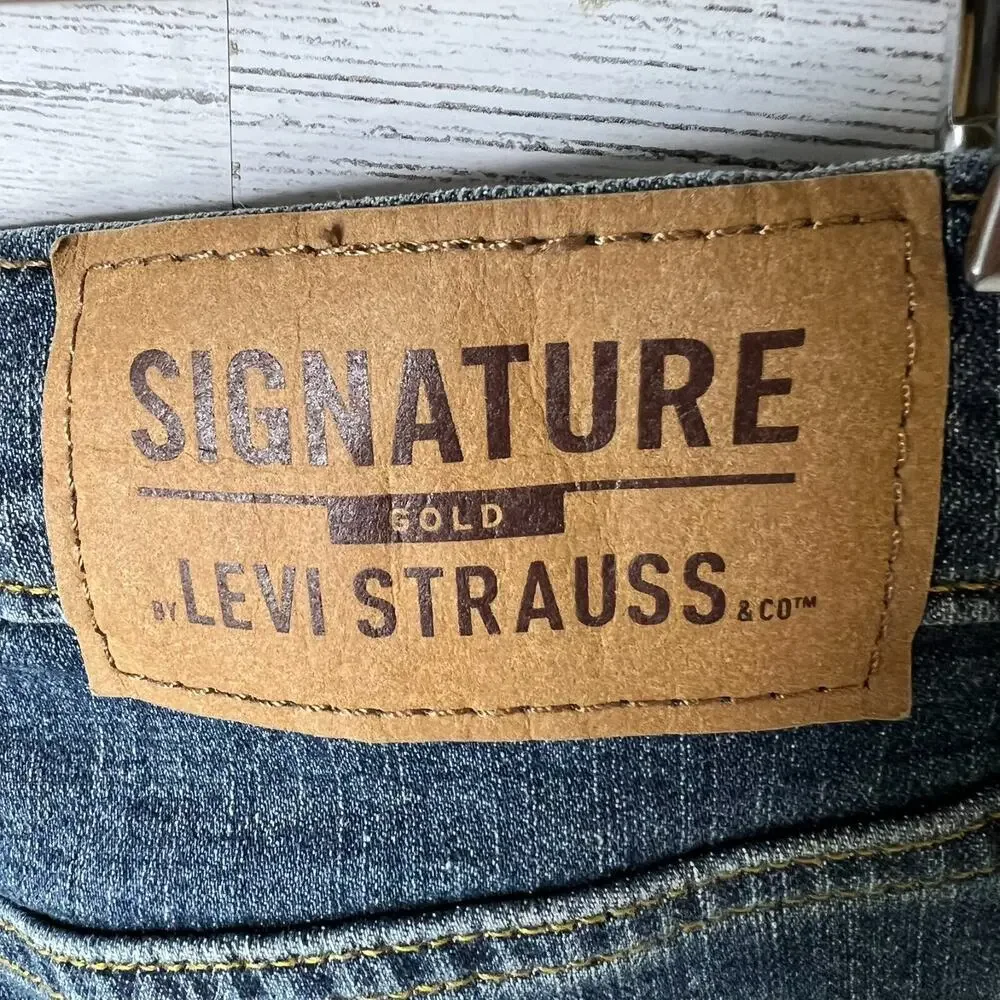 Levi Strauss Jeans Mens Size 29X32 Signature Gold Straight Cotton Blend Casual